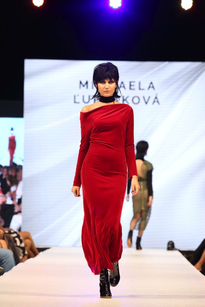 Stávka na červenú - Michaela Ľuptáková.