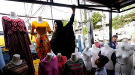 Irán zakáže 'neislamské' kabáty