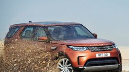 Land Rover Discovery: Ikona sa mení. Z off-roadu je 'Range Rover'