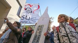 Učitelia dali ministrovi financií bazálny investičný kruh