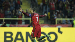 Favoriti nezaváhali. Švajčiari rozhodli drámu v Maďarsku v 90. minúte