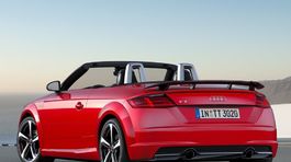 Audi-TT Roadster S line competition-2017-1024-03