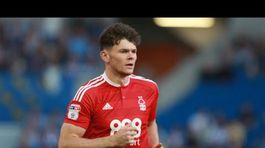 Škótske ambície drží v rukách drahý tínedžer