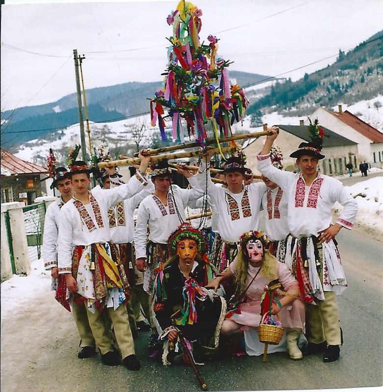 Fašiangovníci z Fačkova.
