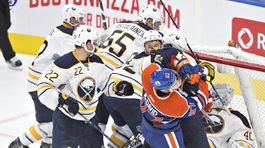 Islanders prvý raz víťazne, Halák pomohol s 24 zákrokmi