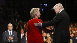 USA čaká záverečný televízny duel kandidátov na prezidenta