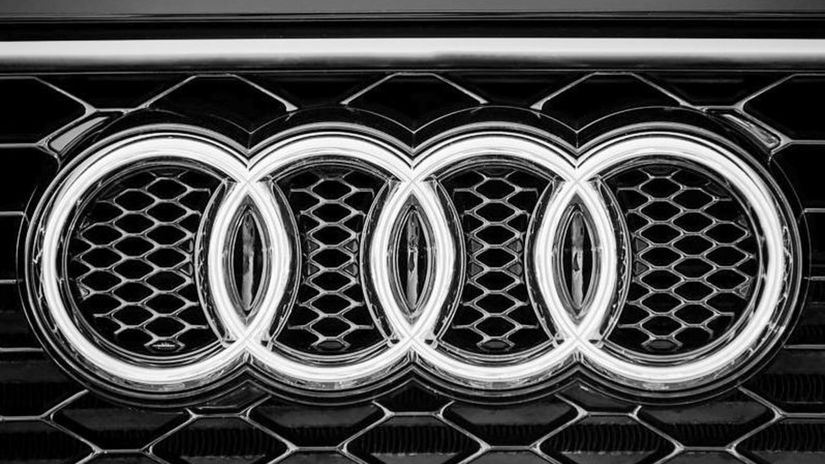 O definitívnom rozsahu škrtov sa má v Audi...