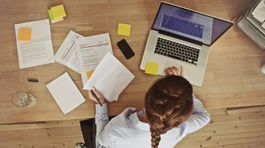 Počet ponúk práce je za vrcholom, bude klesať