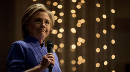 Clintonovej e-maily preskúma FBI, demokrati to kritizujú