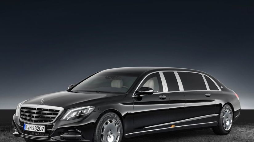 Na prvý pohľad sa Maybach S 600 Pullman Guard...