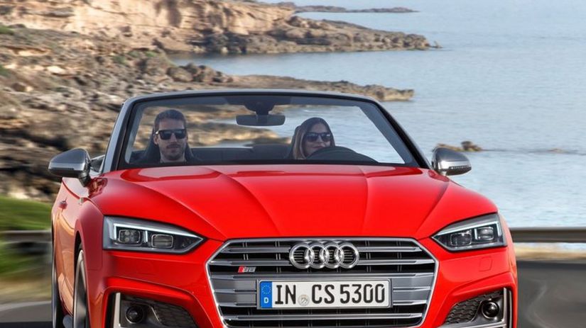 V ponuke nechýba ani ostré Audi S5 s...