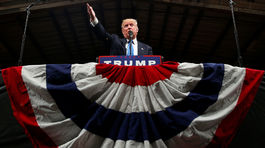 Clintonová s Trumpom bojovali o voliča v Severnej Karolíne