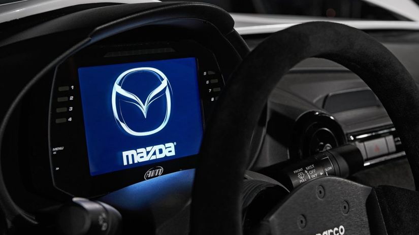 Diéte padol za obeť klasický prístrojový panel...