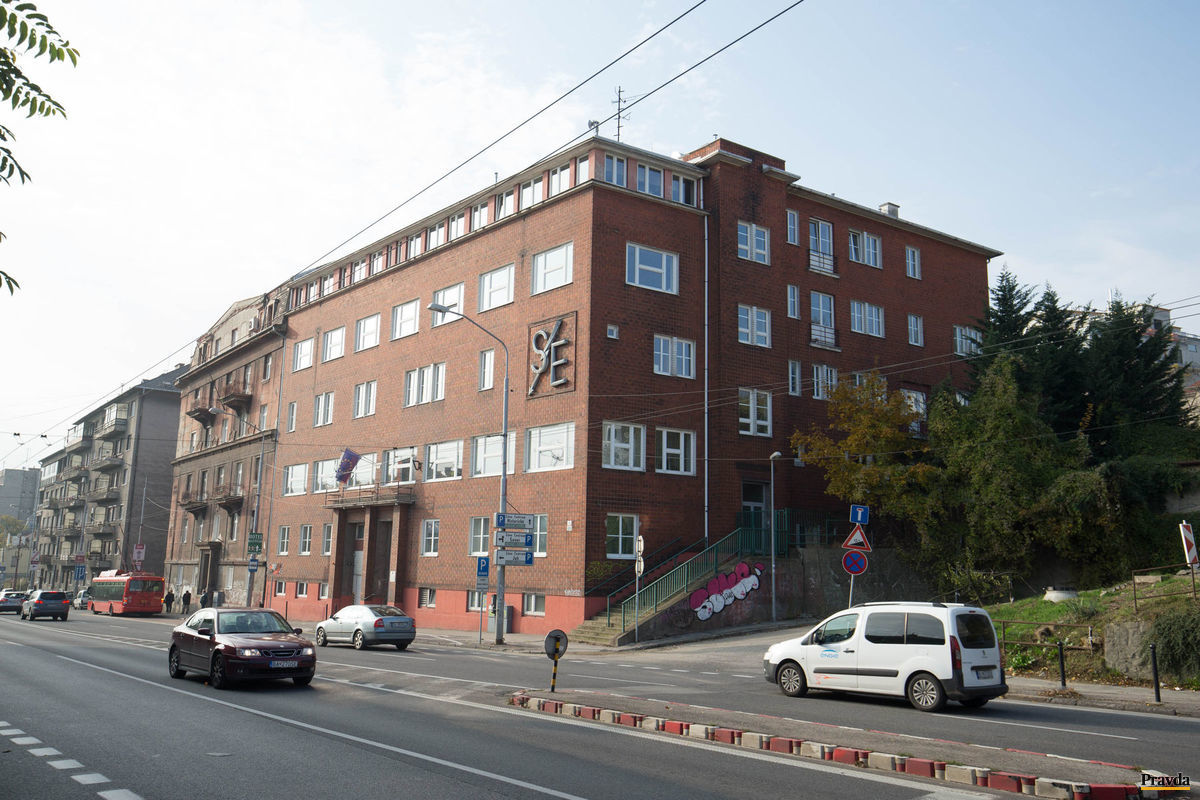 Budova elektrární na Pražskej ulici v...