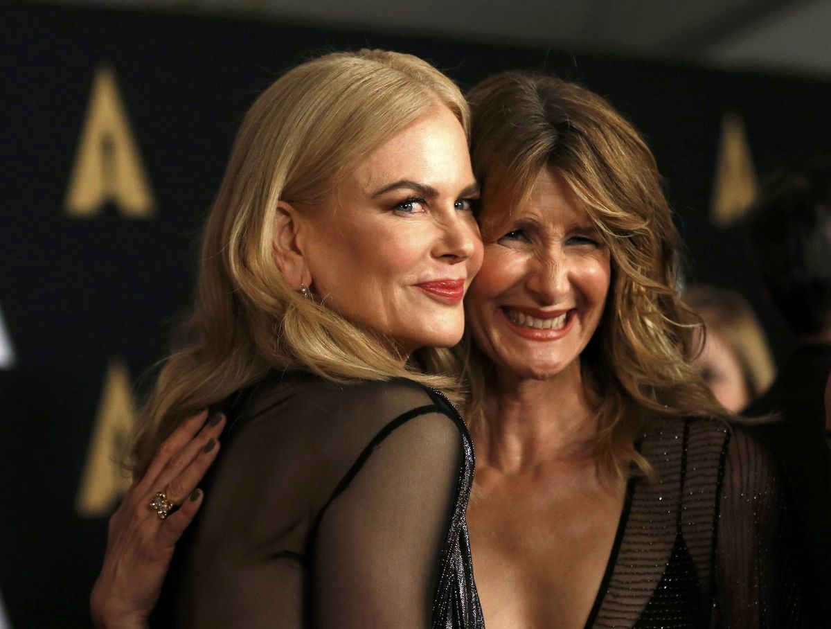 Nicole Kidman (vľavo) a Laura Dern počas...