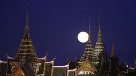 Supermesiac, superspln, Mesiac, spln, noc, tma, Bangkok