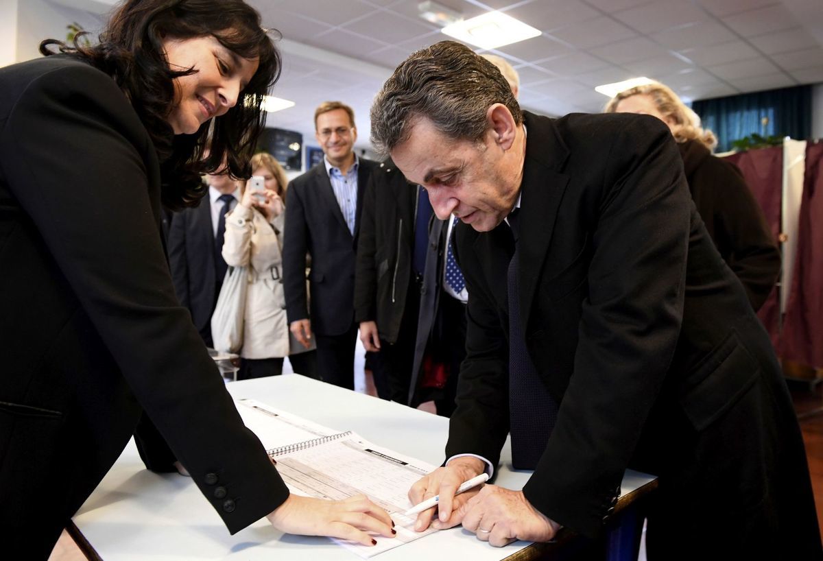 Bývalý francúzsky prezident Nicolas Sarkozy...