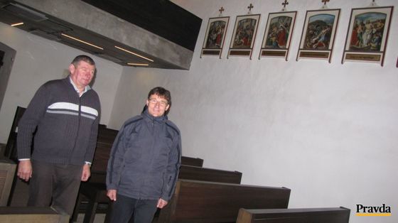 Starostu Brutoviec Jozefa Komara (vľavo) a...