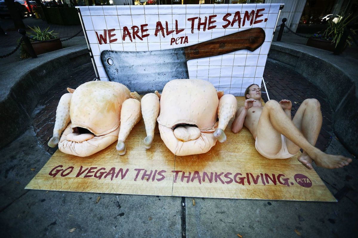 mäso, PETA, aktivista, moriaky, morky, vegán, protest, Alabama