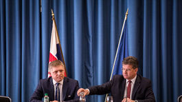 Fico sa zastal Lajčáka, niektorých novinárov označil za špinavé protislovenské prostitútky