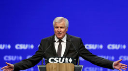 CSU pôjde do vlády, len ak bude horná hranica pre utečencov