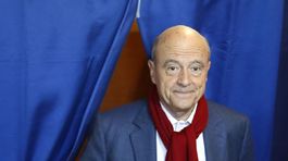 Alain Juppé nenahradí Fillona v prezidentskom boji