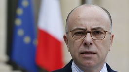 Francúzsky premiér Cazeneuve: Útok nezabráni konaniu prezidentských volieb 