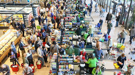 Ako sardinky? 20 miest s najväčším počtom obyvateľov. Bratislava je na 203. mieste