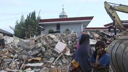 Indonézske úrady zrušili varovanie pred cunami po druhom silnom zemetrasení