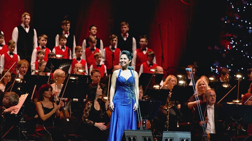 Hosť večera, mexická sopranistka Rebeca Olverová.