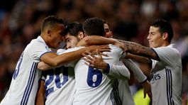 Real v nadstavení pokoril La Coruňu a posunul klubový rekord