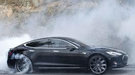 Tesla klamala. V Nórsku odškodní 126 zákazníkov. Ďalší iste prídu