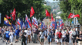 Extrémizmu podlieha čoraz viac mladých ľudí