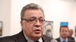 Za vraždou ruského diplomata vidí Erdogan duchovného Gülena