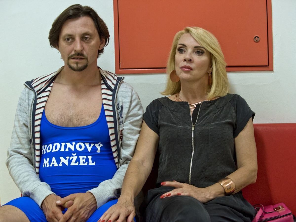 Herečka Zdena Studenková a herec Lukáš Latinák...