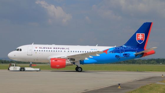 Airbus A319 OM–BYA