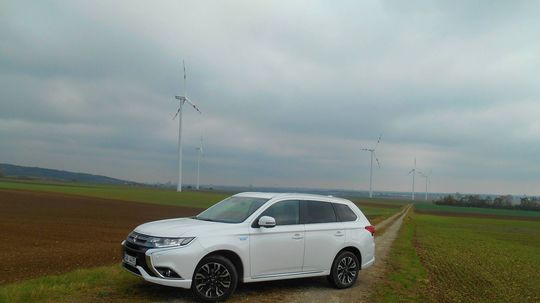 Mitsubishi Outlander PHEV