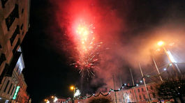 Pozor na auto počas Silvestra. Ako postupovať, ak vám ohňostroje poškodia tátoša?