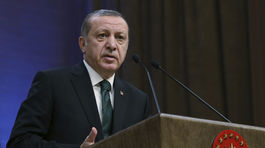 Erdogan: Za napätie s Tureckom môže európska domáca politika