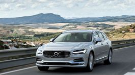 Test: Volvo V90 D5 AWD – severský perfekcionizmus