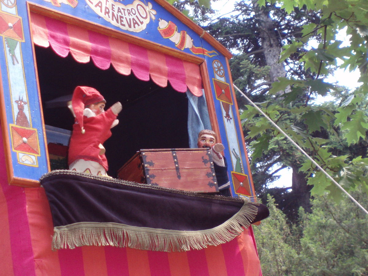 Maňuškové divadlo Juraja Hamara Teatro Carnevalo.