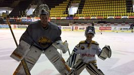 Janus mal milú konkurenciu. Chlapcovi dával cenné rady