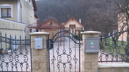 Pochybnosti okolo sídla kotlebovcov trvajú