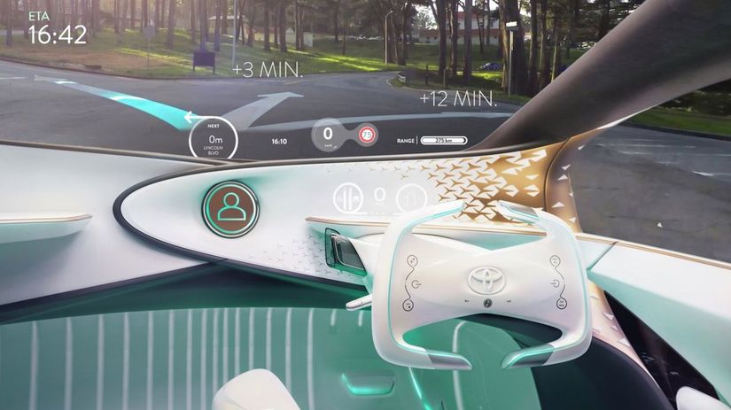 Futuristický interiér nechce vodiča zaťažovať...