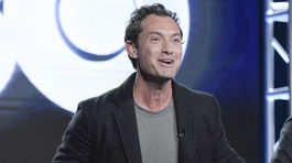 Pápež s holým zadkom? Vatikán v televízii zaujme... ak má Lawa!