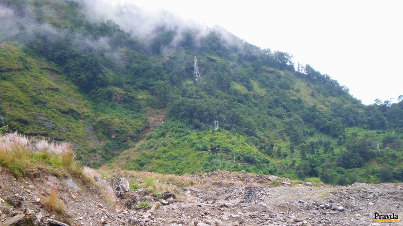 Nepál, zemetrasenie, zosuvy pôdy