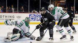 Greiss napodobnil Haláka, Washington znovu nastrieľal 7 gólov