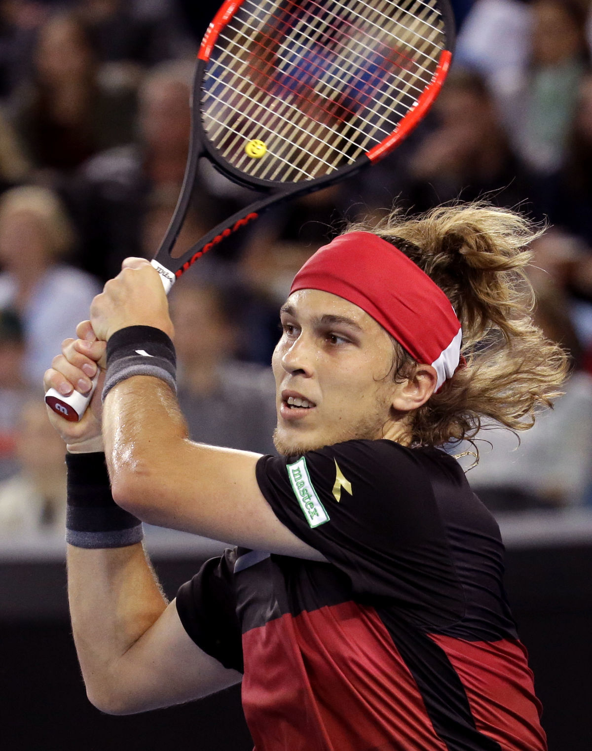 Lukáš Lacko počas zápasu 3. kola Australian Open.