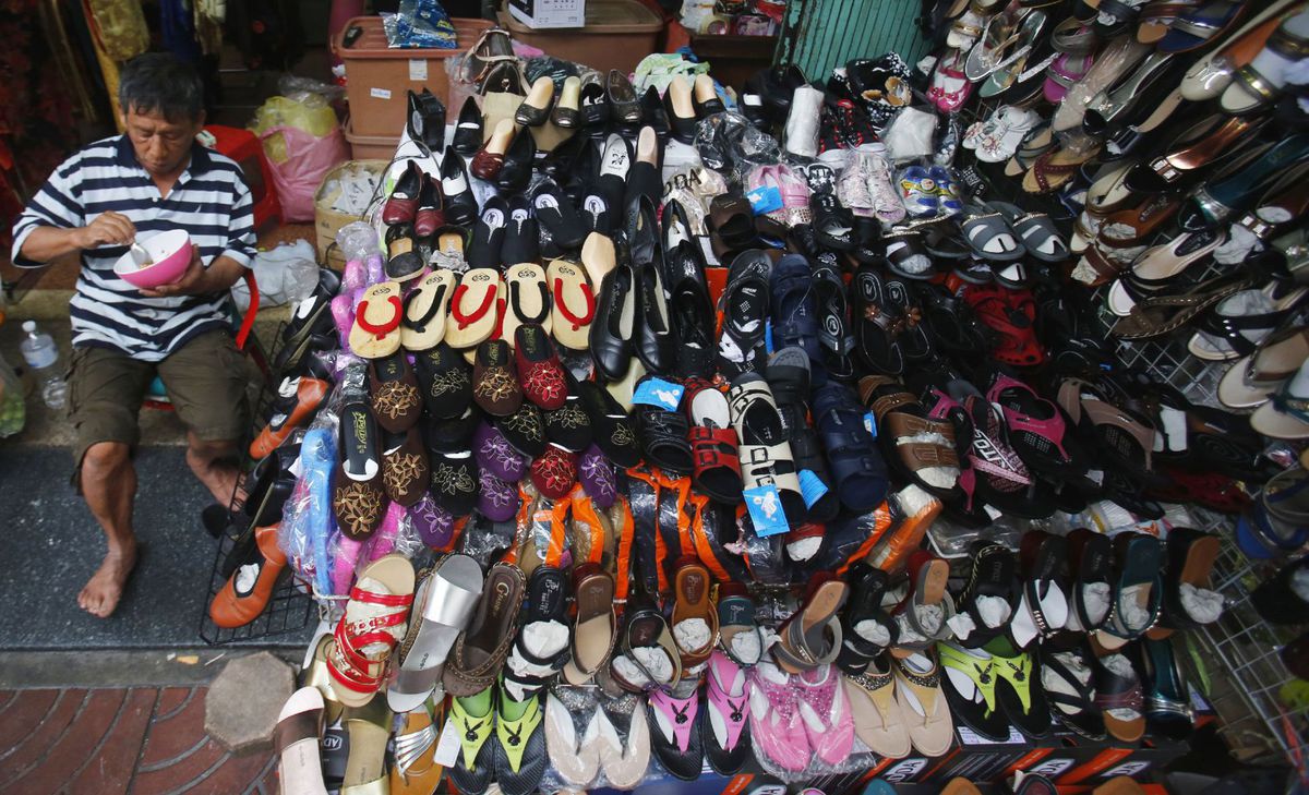 Thajsko, trh, topánky,