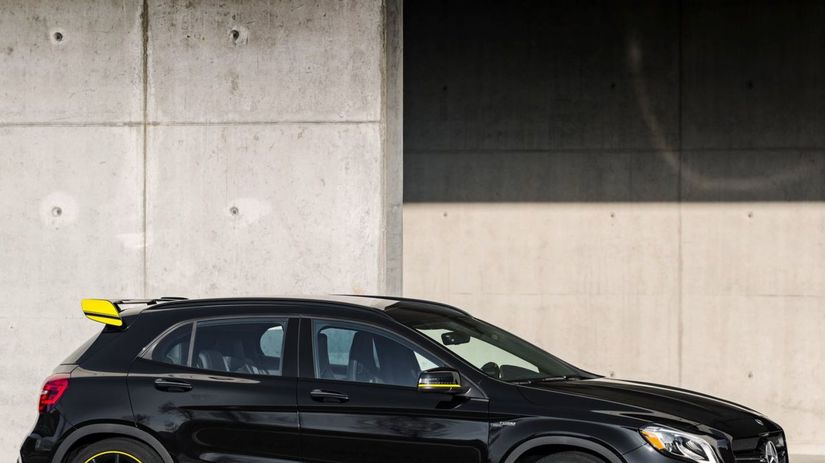 Na vrchole ostáva verzia GLA 45 AMG s výkonom...